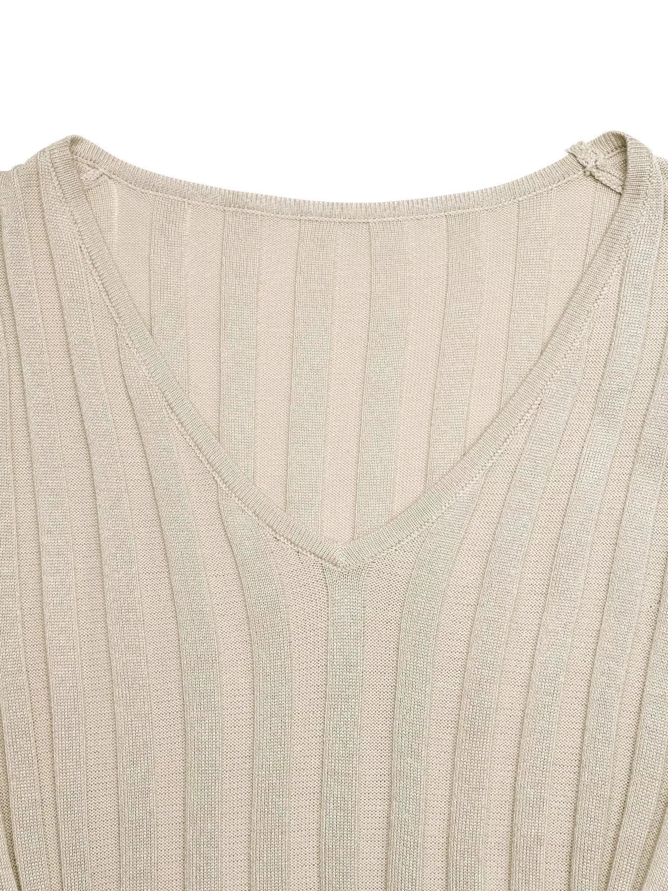 Ribbed Knit V-Neck Long Sleeve Maxi Dress