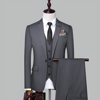 CavalierClass™ – 3PC Men's Banquet Suit Set