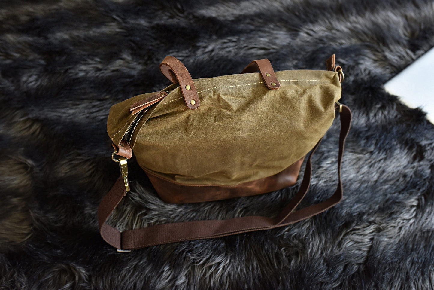 Image of Boyfriend Tote Canvas 613421102 from Edmene LLC