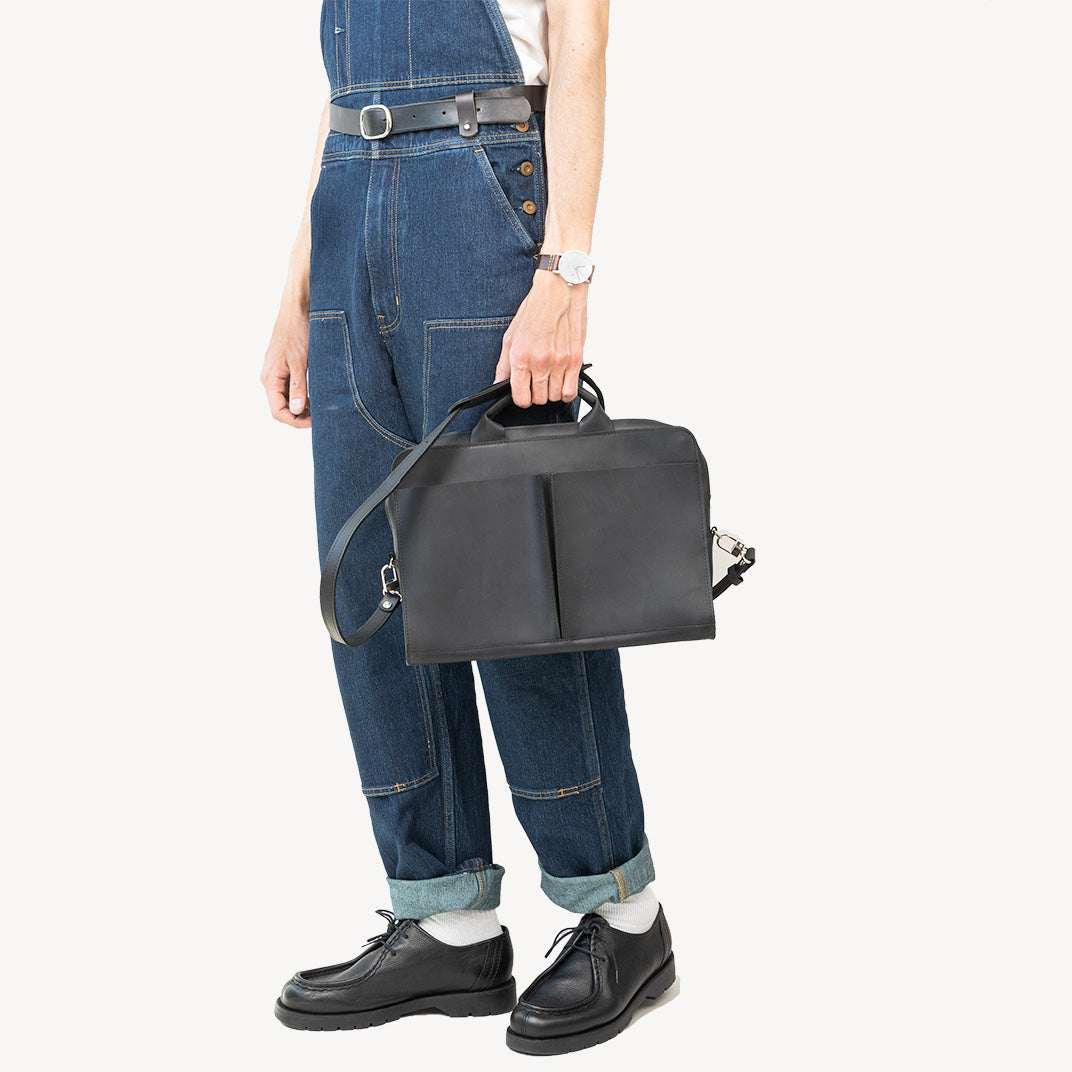 Image of Skorzana Torba Na Laptopa Czarna 1609080088 from Edmene LLC