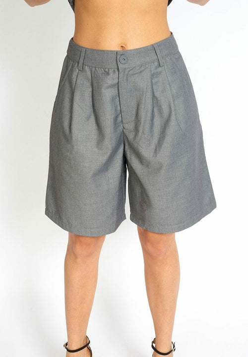 Image of Loose Cut Cloth Bermuda Shorts 1372988882 from Edmene LLC