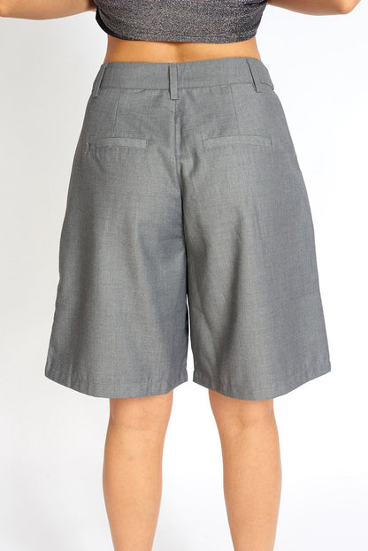 Image of Loose Cut Cloth Bermuda Shorts from Edmene LLC