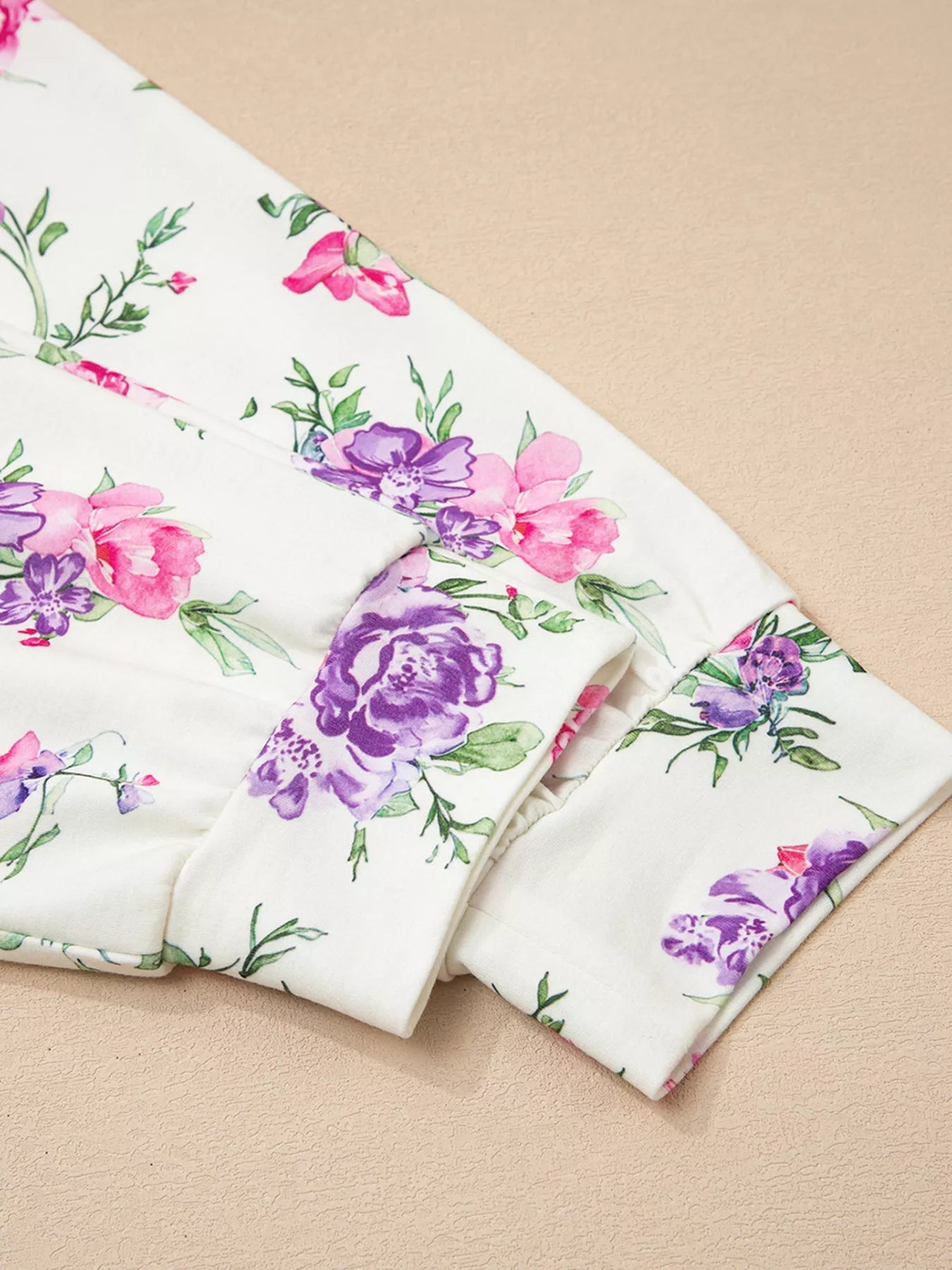 Image of Floral Print Round Neck Top And Drawstring Pants Lounge Set 687753316 from Edmene LLC