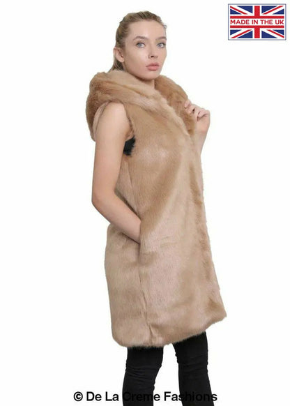 Image of Faux Fur Hooded Gilet 1242281840 from Edmene LLC
